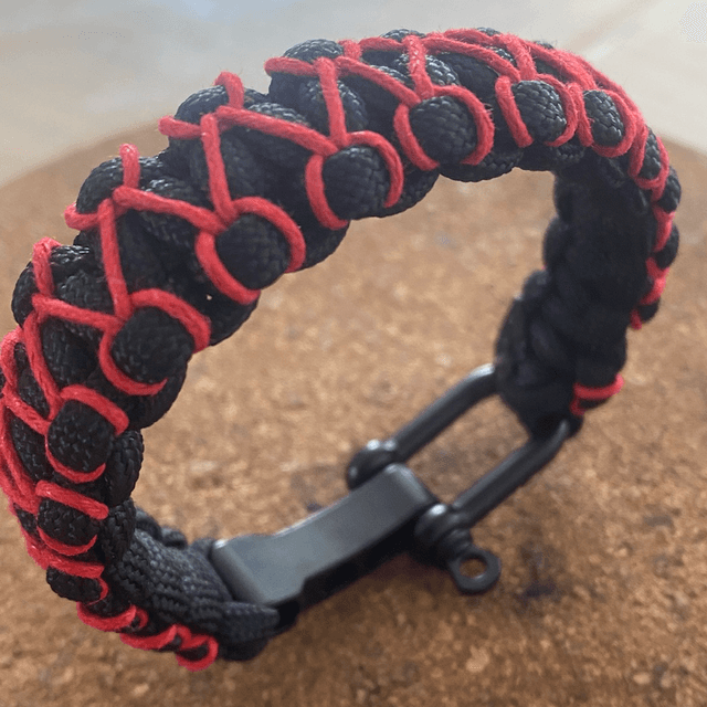 Bracelet kobra « écaille » fermoir Manille 